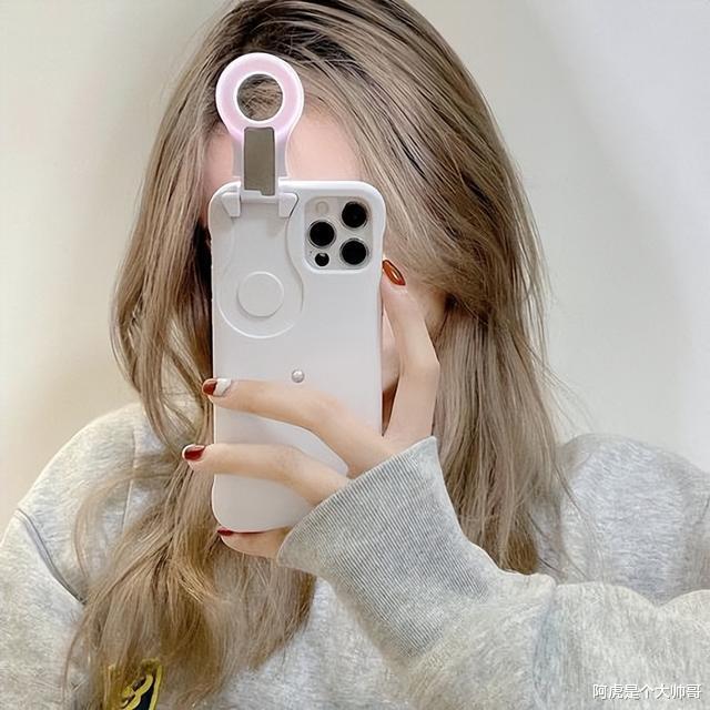 苹果|为什么国产手机卖到四千都嫌贵，而苹果卖到一万都没人说贵呢？