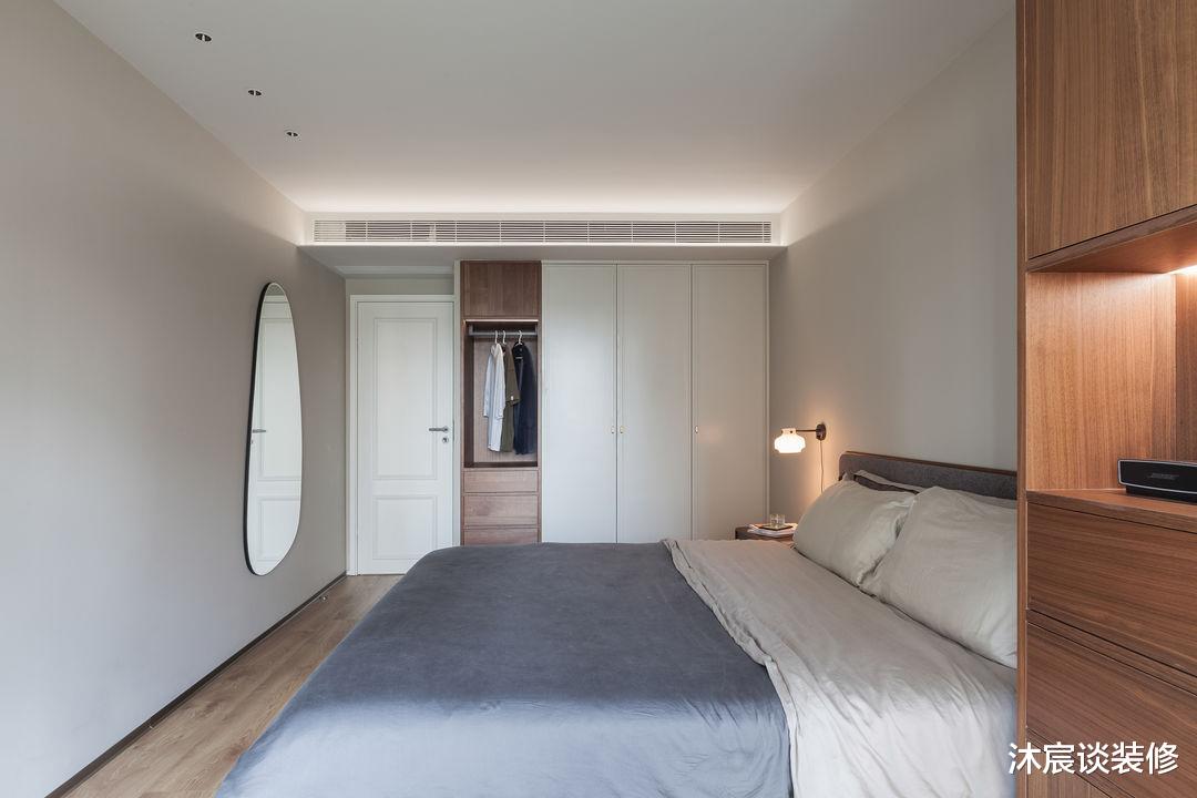 别人是尽量扩大室内,她却缩小面积,想不到更实用,全屋简约高级