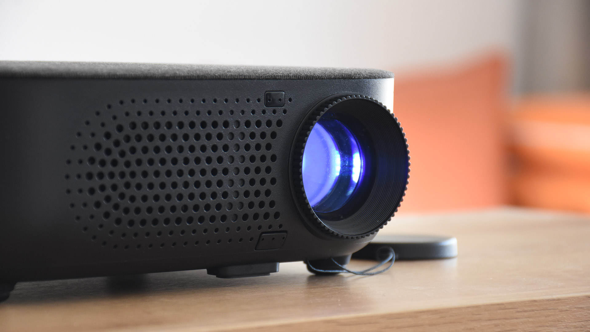 电影|周末追剧全靠它?希影智能投影仪P8深度体验