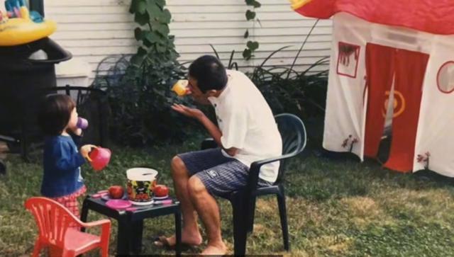 鸡蛋|娶外国妻，吃了10年“软饭”，中年才翻红的他差点被埋没