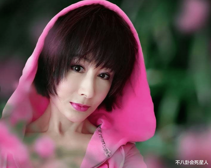 修图|大龄女星扮嫩群像,精修是少女、生图像奶奶,优雅老去不好吗?