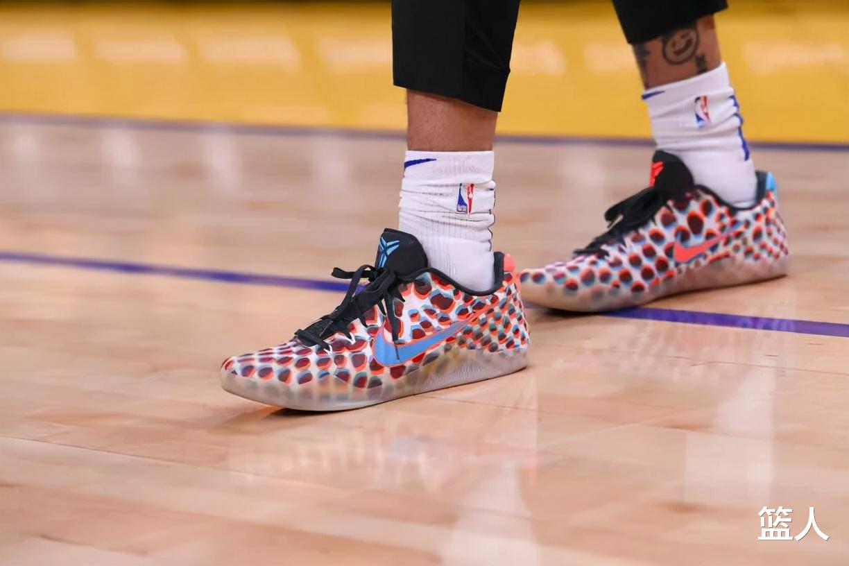 罗斯|NBA球员上脚：罗斯穿Yeezy洞洞鞋，安踏和匹克的球鞋都有！