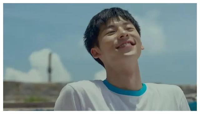 冯提莫|自带“少年感”的7位，30岁演学生，压根不用强行扮嫩，不服不行