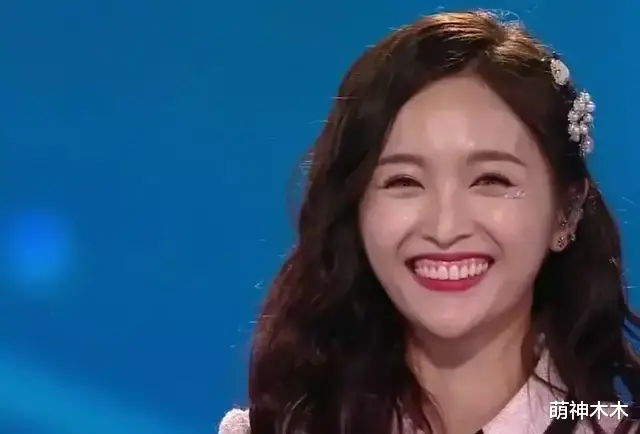 丁笑滢|发腮、浮肿、脸型崎岖，还不到30岁，在韩国发展过的明星就变脸了