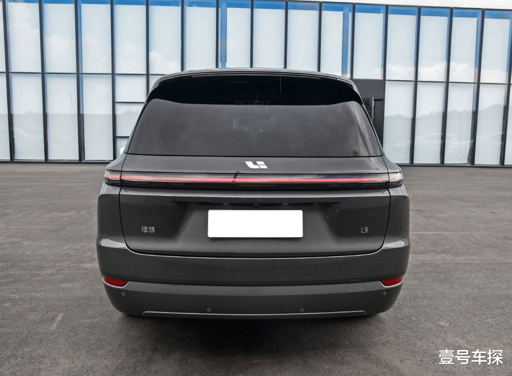 开了8辆车,如今放弃宝马X5L,又换成理想L9,车主感受到了差距