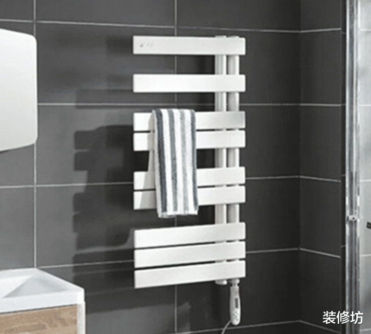 建议大家:卫生间再大,也别装毛巾架!这些缺点太“坑”了
