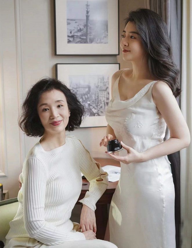 宋智雅 女人过了50岁,再没钱也别在这4个地方“小气”,会显得很没气质