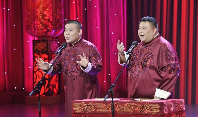 相声|岳云鹏春晚失误现挂补救，多亏孙越化解，这就是相声表演的魅力