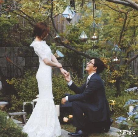 跨年|裴勇浚被爆为家庭隐退“跨年返韩”好友曝近况:他回夏威夷了