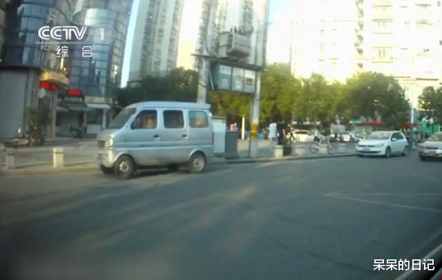 浙江:一美女深夜朋友圈发“图形暗语”,警方查明6人判刑