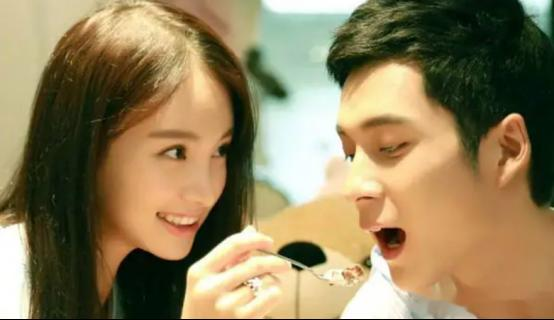 杨幂|看似清清白白,实则绯闻不断的5大女星,各个颠覆你的想象