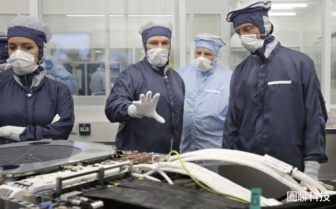 阿斯麦尔|ASML不再是唯一,日本光刻机巨头官宣布局中国市场!