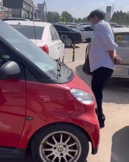 朱之文|朱单伟陈萌新婚在即，大衣哥亲自为儿媳选车，一眼就相中这台奔驰