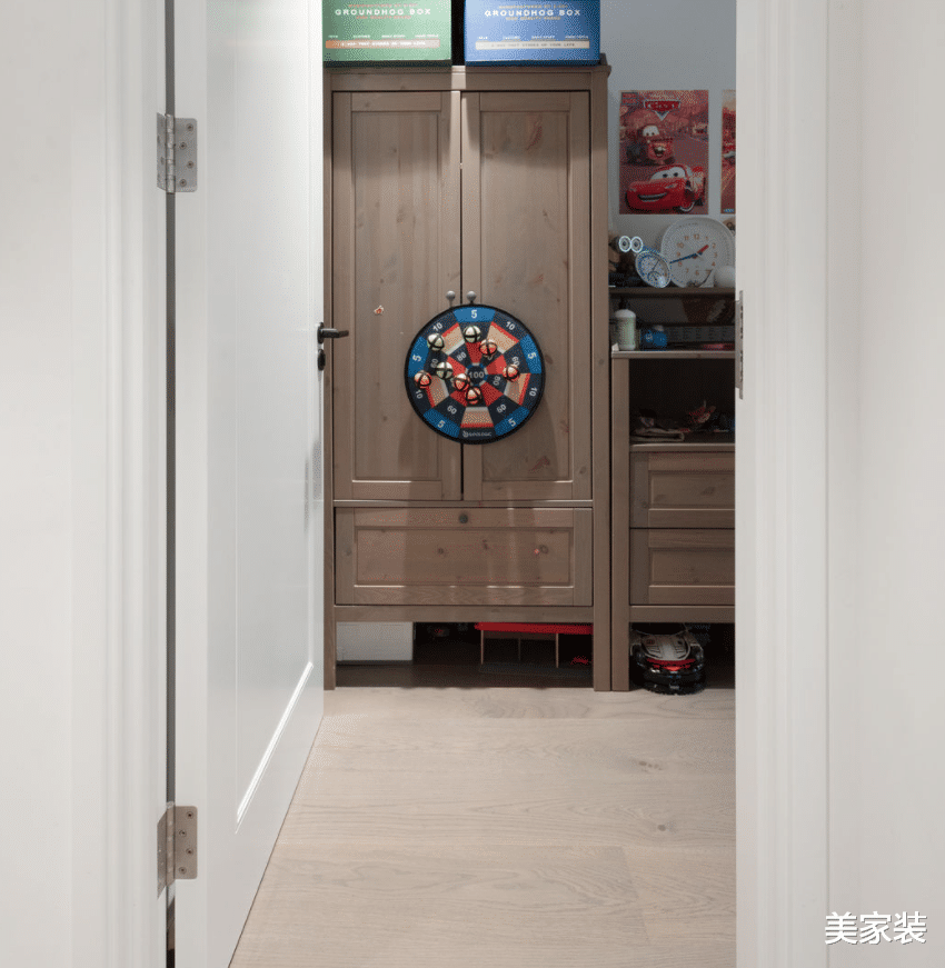 客、餐、厨+大书房全开，打造“互动型”气质居所，让老房焕发新光彩