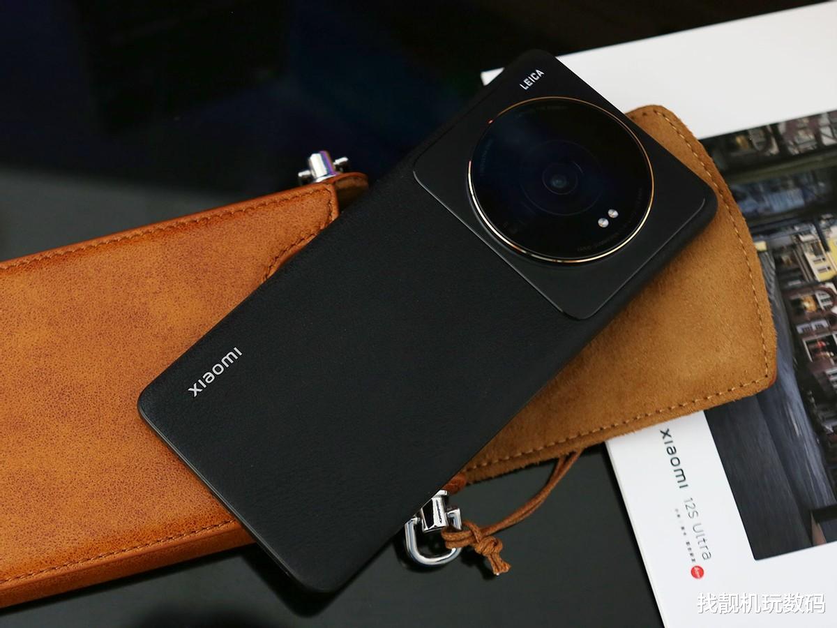 华硕zenfone|5999元起！小米顶级机皇，居然还有三颗自研芯片加持？