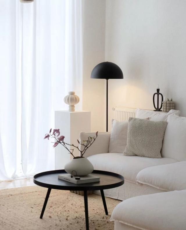 看了她家,才知道什么叫温柔精致,一个客厅就把我迷住,美很简单