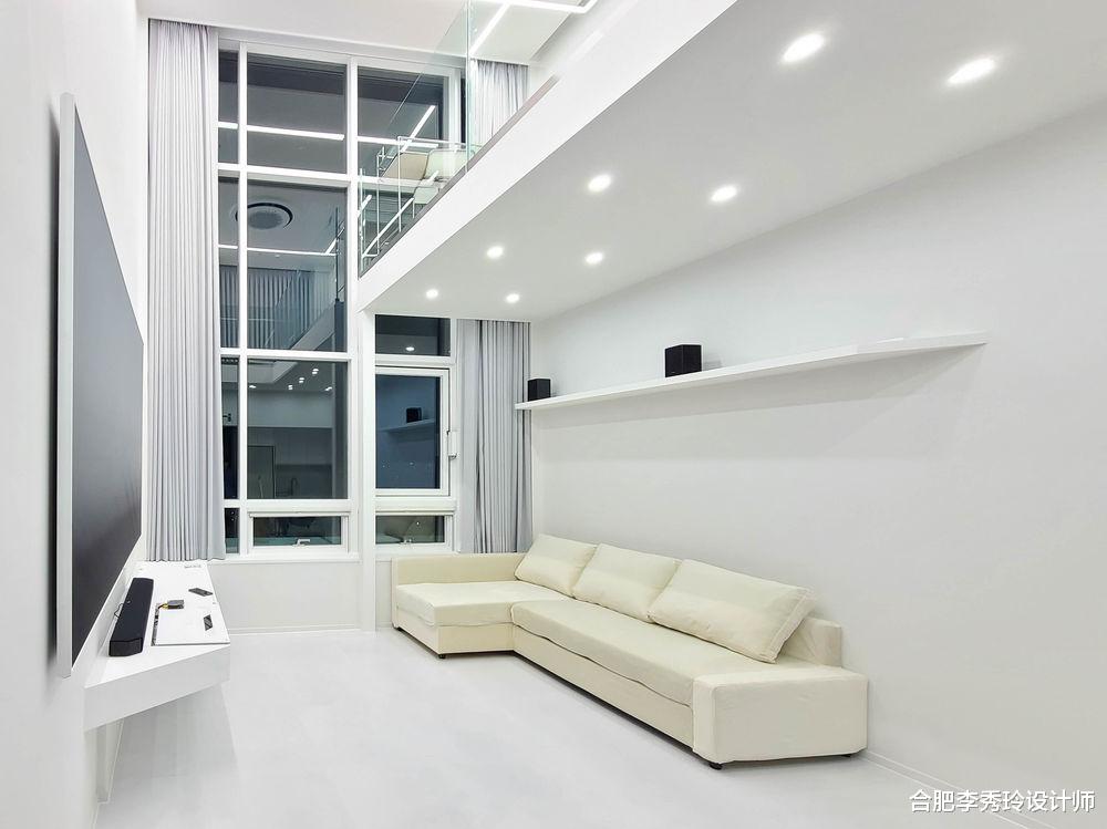 6米跃层公寓,面积50㎡挑空一半,现浇一半,业主:越空越显大