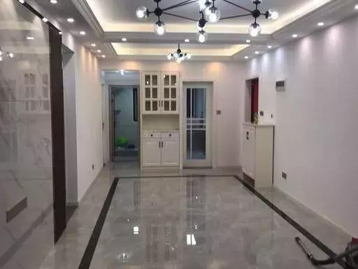 晒晒我95平新房,老公坚持把阳台打通,瓷砖做电视墙,邻居都羡慕