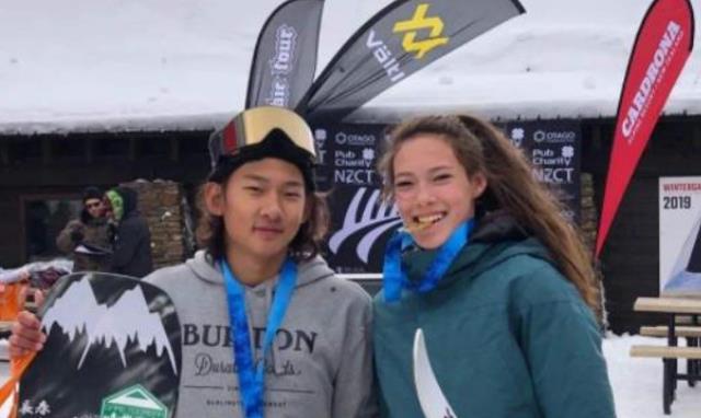 周杰伦|苏翊鸣竟然和周杰伦是同班？真实学历被晒出，同班同学都没见过他