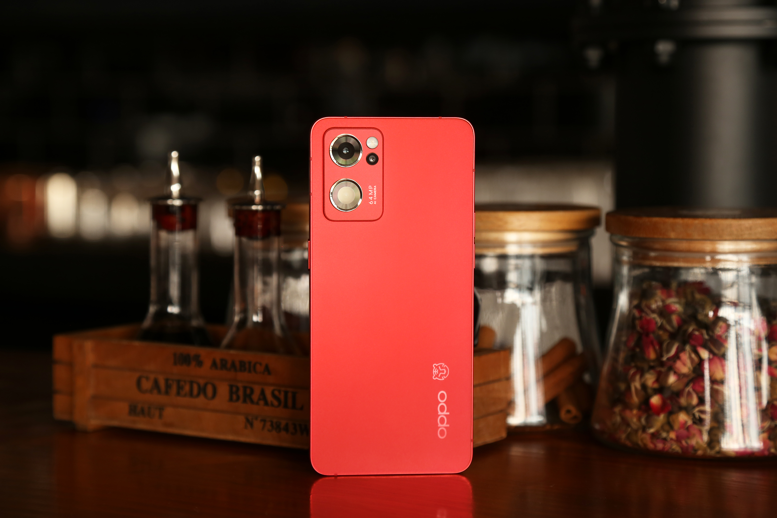 美团|OPPO Reno7国行版和OPPO Reno7国际版相比，谁更良心？