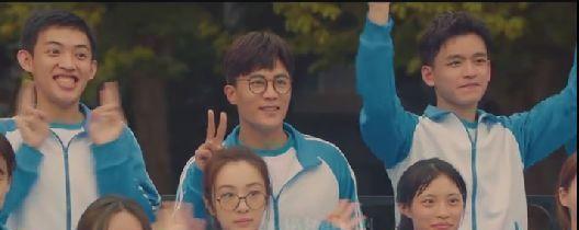 东八区的先生们|《东八区的先生们》开分2.4,41岁杜淳出演高中生,网友直呼违和