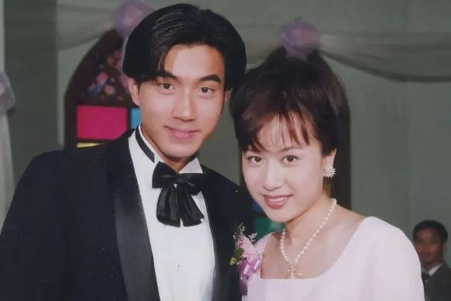 TVB|她曾是杨幂前夫的挚爱,30岁转嫁富豪老公,生三孩幸福甜蜜…
