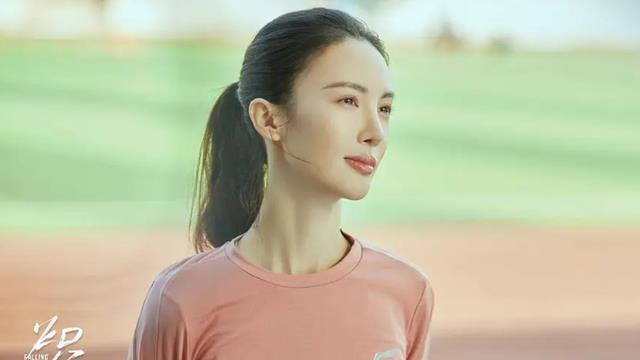 金晨|金晨的演技！有起有落的台词表现到位，自然流露的演技功底亮眼