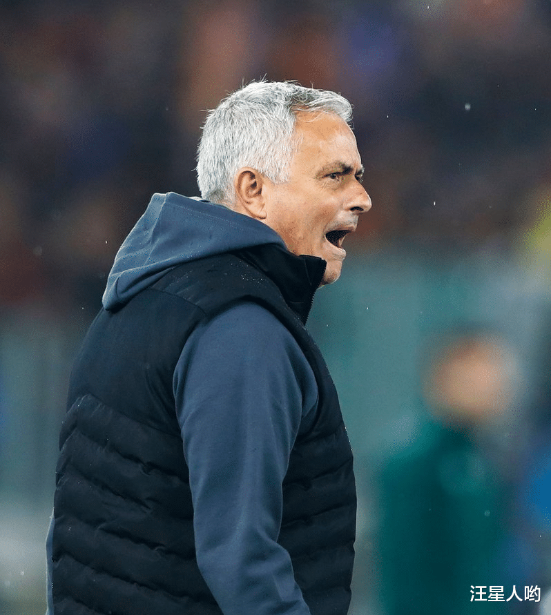 英超|伟大的1-0！英超劲旅轰然倒下，罗马2项数据力压对手，穆帅太神奇