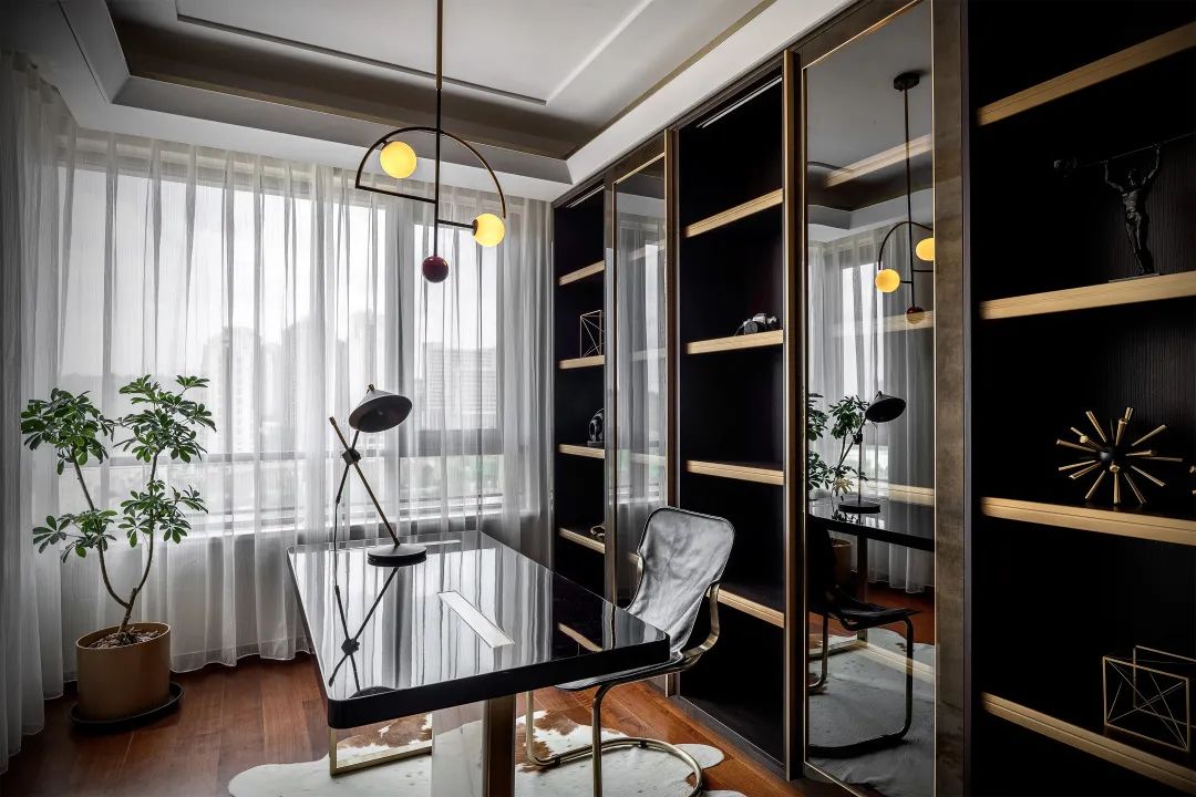 260㎡港式轻奢风格别墅设计,在家随手出大片,体验怀旧之美!