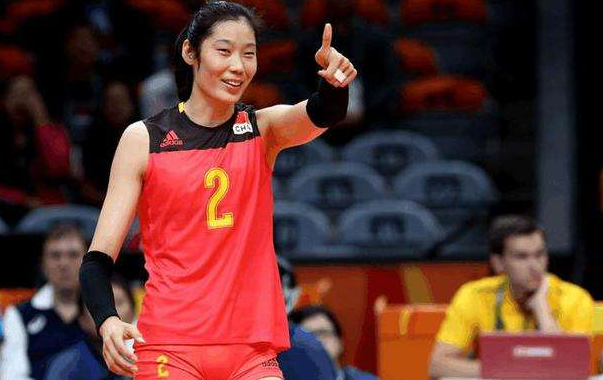 蔡斌|中国女排新希望！00后小将异军突起，具有朱婷特质，蔡斌重新定位