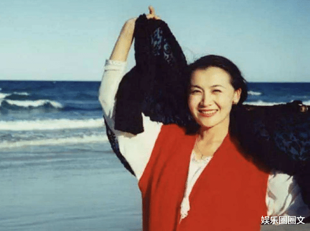 围城|李媛媛：为生孩子拒绝治癌，孩子2岁时去世，痴情丈夫至今未婚