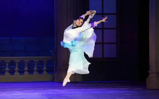 浪姐3|《浪姐3》首播被赞绝世舞姬！网友：何德何能啊，居然能请到她！