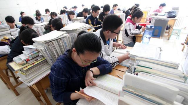 美术|这些专业已经“烂大街”了,每年报考人数居高不下,就业真挺困难