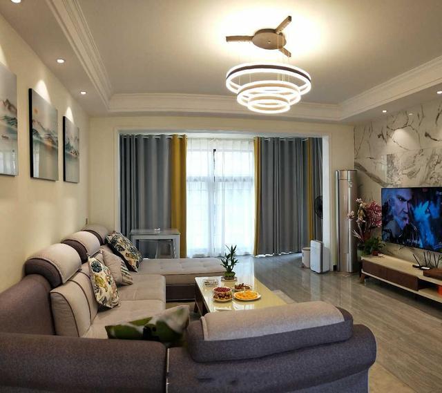 160平米的新房装修,装修费花了30万,朋友来了都吐槽说不值得