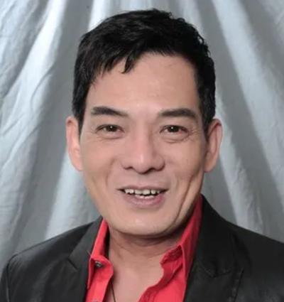 李国麟|李国麟晒港澳居住证遭网友调侃:鸠摩智,你忘了你说过的话了吗?