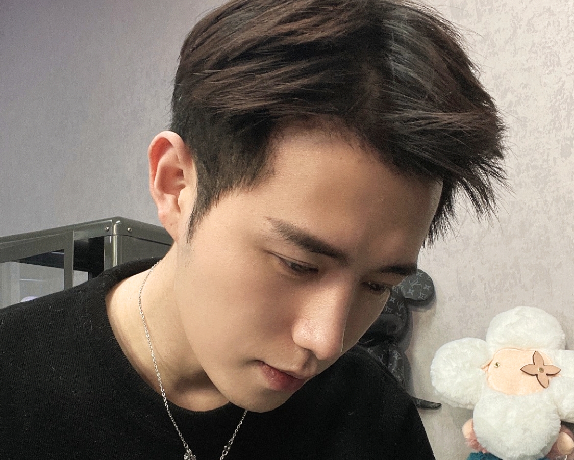 童锦程|童锦程跟帝师连麦,自爆节目90%都是剧本,自己年薪超过300w