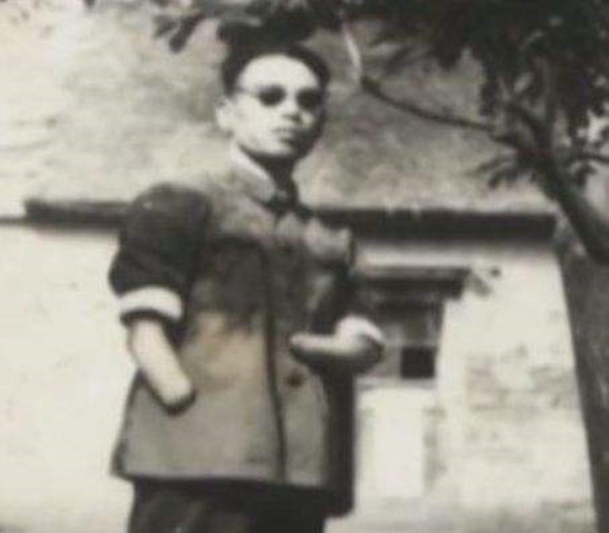 22岁姑娘嫁没有四肢的志愿军，并守护55年，离世后丈夫为她披麻戴孝