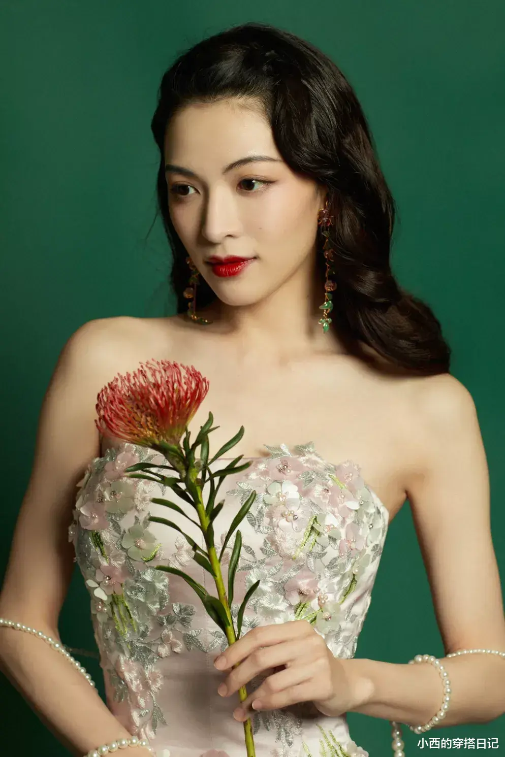 苹果 避坑指南:想烫发的你,记得避开这4个坑