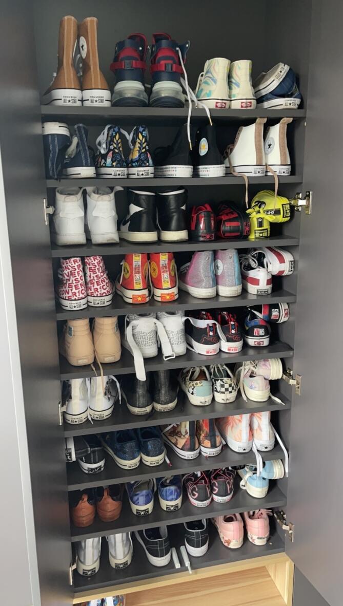 只是改动一面墙,玄关立马大一倍,她90㎡家,简直是教科书式设计