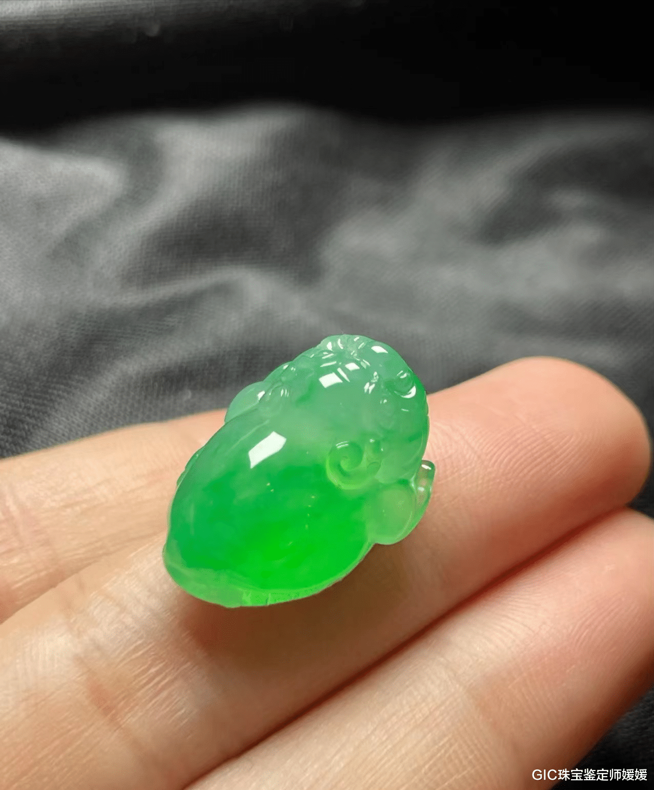 五毒|都说端午要避“五毒”,在翡翠中却是爱不释手的,有以毒攻毒之意