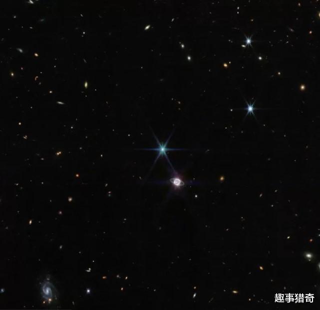 詹姆斯·韦伯太空望远镜捕捉到海王星光环
