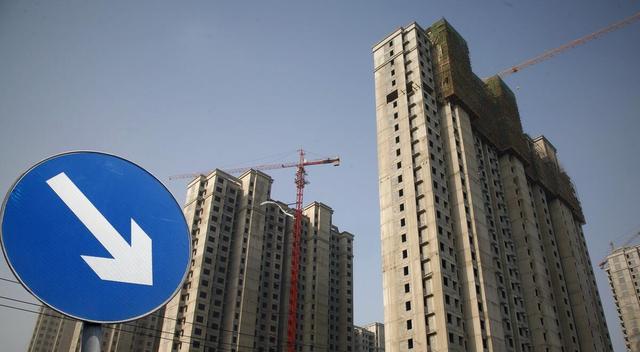 楼市|“因房返贫”现象蔓延，多套房家庭成贫困户，这些人在远离楼市
