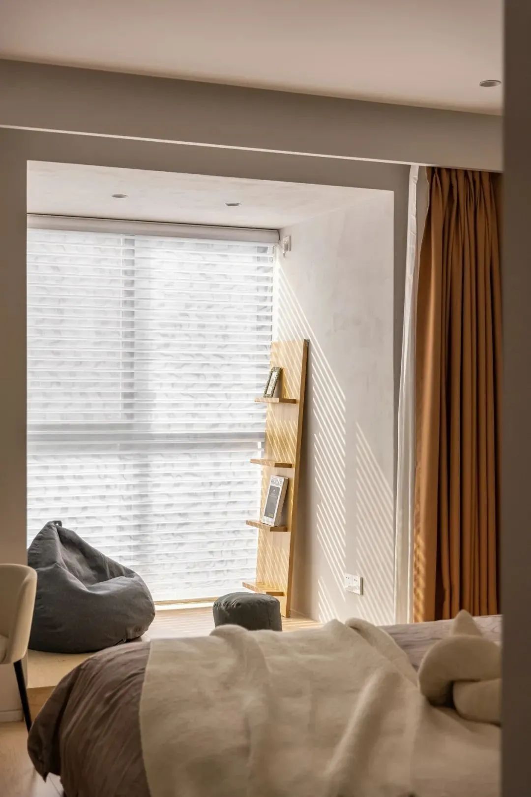 90后小夫妻的107㎡现代风婚房,治愈系绝美配色,看完好解压!