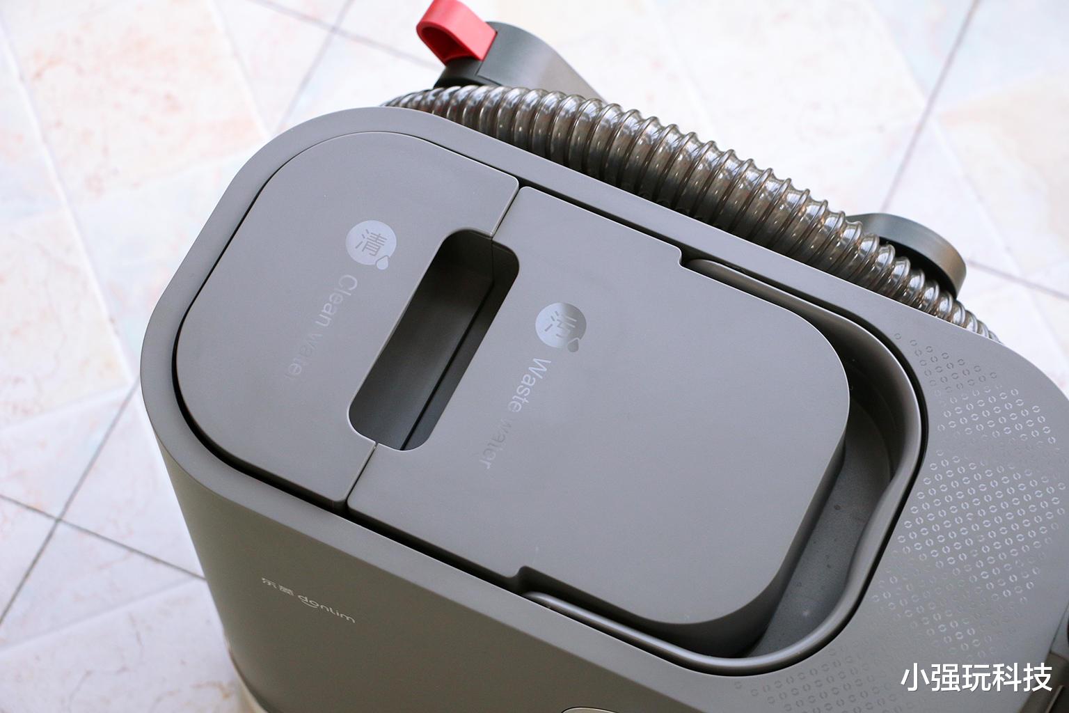 多年的包浆地毯焕然一新,蒸汽杀菌易操作,东菱布艺清洗机体验