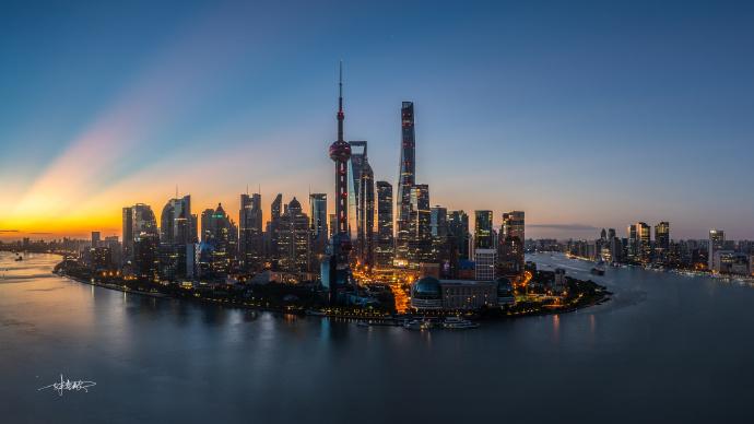 京东|经历了汉芯的欺骗，抱紧中芯国际的真心，上海原来相信半导体