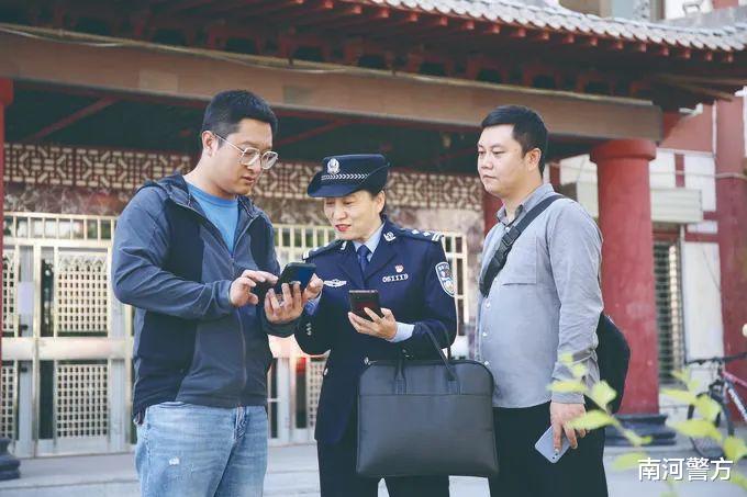 从警数十年，她们风采依旧