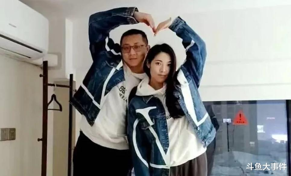 女主播|女主播刘一静心态爆炸痛哭流泪，一度爆料：跟鱼皇谈恋爱期间他一直都没钱！