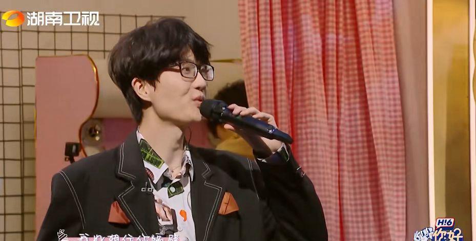 汪苏泷|同为Q音三巨头,在综艺风生水起的汪苏泷,在乐坛离许嵩越来越远