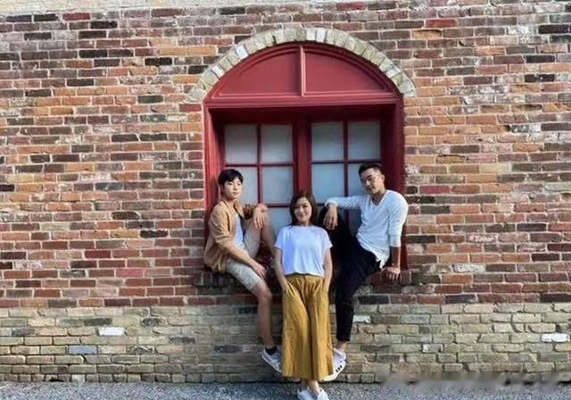 潘粤明|43岁徐子珊真敢断舍离,携1760万定居欧洲,直言不会复出娱乐圈