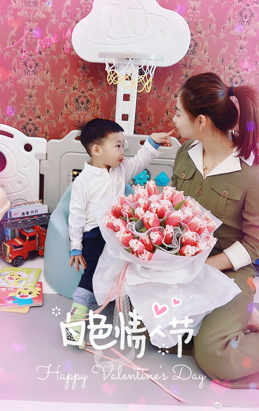 女排|前女排国手33岁近况：嫁2米篮球硬汉继承父业，与儿子亲亲太幸福